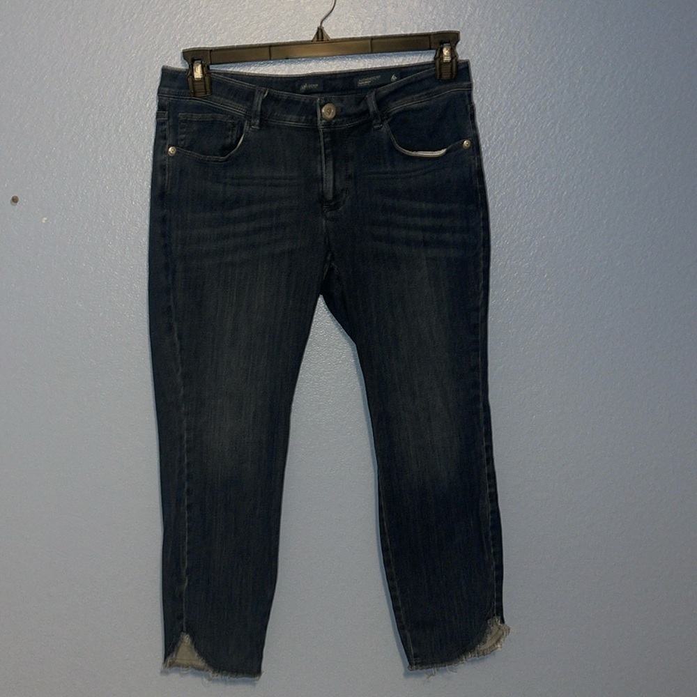 J Jill denim slim ankle size 6P - raw edge hem. K